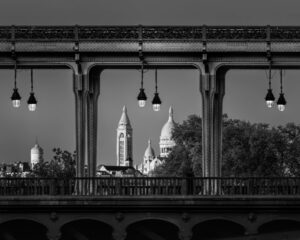 Like a Film - the montmartre cathedral