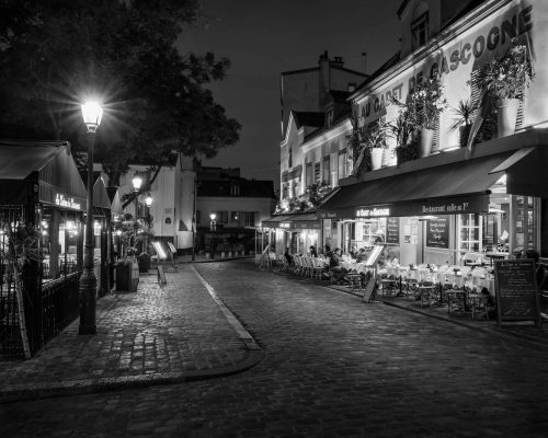 Montmartre Cafés - Black and White Photo - Place du Tertre